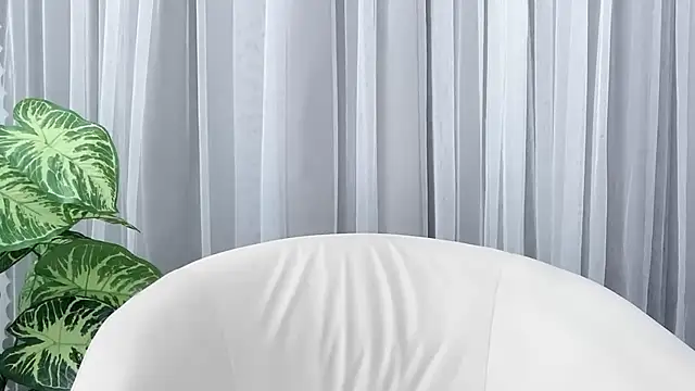  Miyuki   online show from 13, 4, 2026