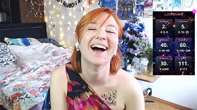 Snapshot of licentia__poetica chatting on 1, 1, 2025 licentia  poetica online show from 1, 1, 2025