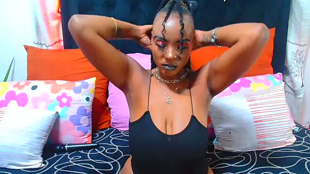 Snapshot of SAVAGExBOO chatting on 28, 11, 2025 SAVAGExBOO online show from 28, 11, 2025