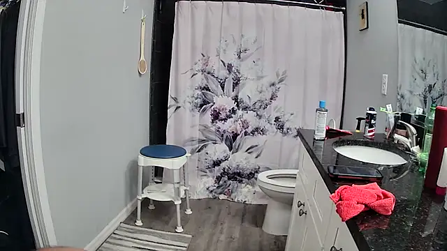 lou63ponce online show from 8, 9, 2025