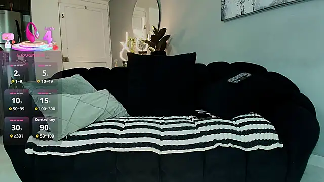 Snapshot of Damon-benet chatting on 20, 11, 2025 Damon-benet online show from 20, 11, 2025