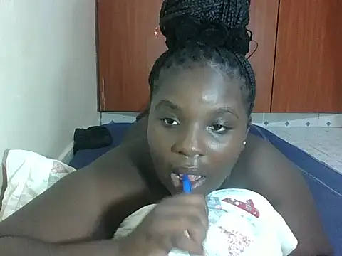 hotebbbyy online show from 20, 5, 2026