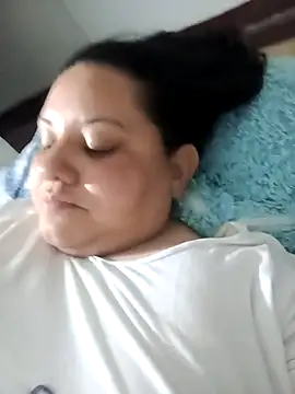 tetasgrandes karol online show from 16, 12, 2025