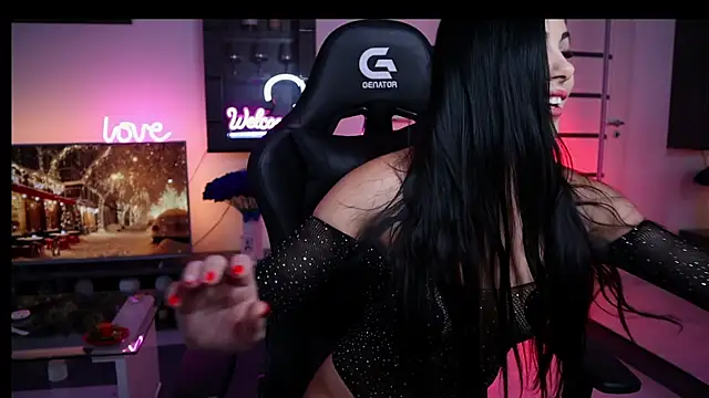 Snapshot of Beauty_Anne chatting on 19, 12, 2025 Beauty Anne online show from 19, 12, 2025