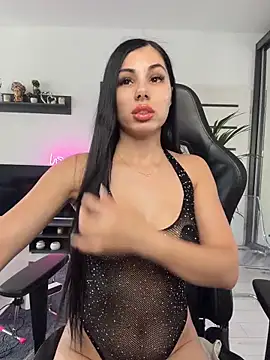 Snapshot of Beauty_Anne chatting on 19, 6, 2026 Beauty Anne online show from 19, 6, 2026