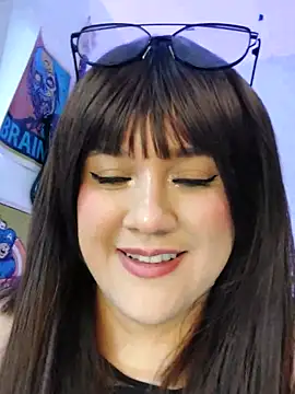 Snapshot of ItsNaiixa chatting on 2, 3, 2025 ItsNaiixa online show from 2, 3, 2025