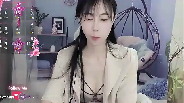 Snapshot of Lisa-s chatting on 11, 2, 2025 Lisa-s online show from 11, 2, 2025