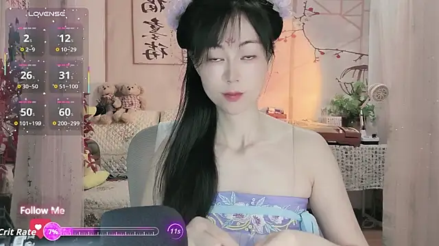 Snapshot of Lisa-s chatting on 2, 10, 2025 Lisa-s online show from 2, 10, 2025