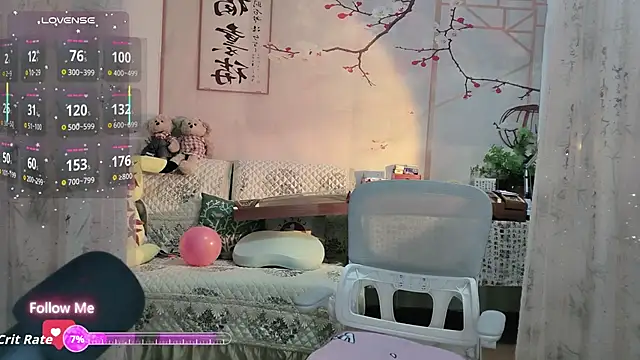 Snapshot of Lisa-s chatting on 10, 10, 2025 Lisa-s online show from 10, 10, 2025