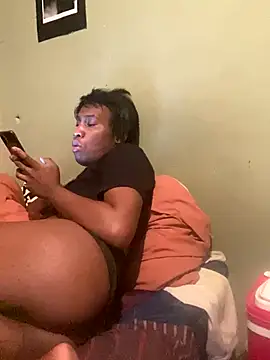 Moorella1 online show from 11, 11, 2025