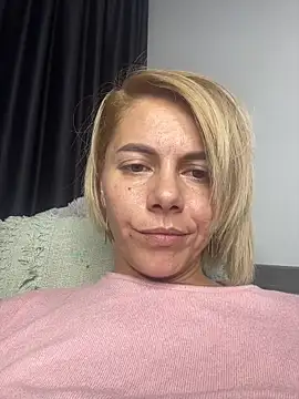 Snapshot of tanyagrey chatting on 22, 12, 2025 tanyagrey online show from 22, 12, 2025