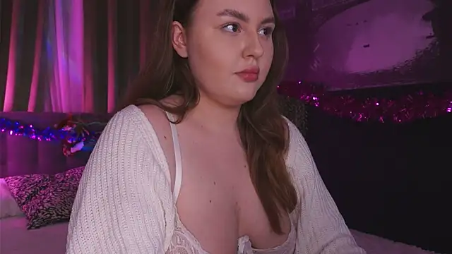 Mia  Peach online show from 21, 12, 2024