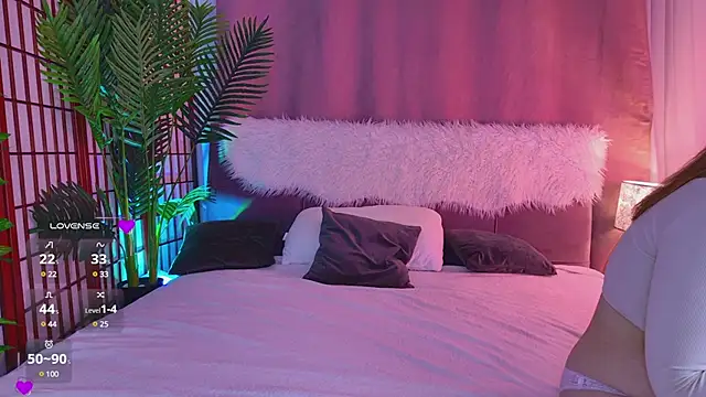 Mia  Peach online show from 15, 1, 2025