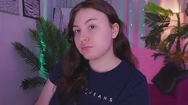 Mia  Peach online show from 13, 3, 2025