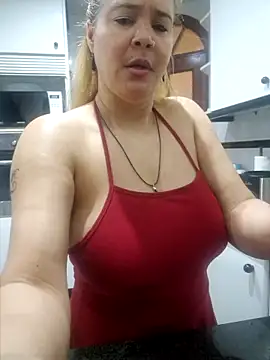 Snapshot of lamorbosa37 chatting on 28, 1, 2025 lamorbosa37 online show from 28, 1, 2025