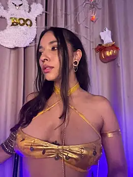 Snapshot of ThaliaRivera_ chatting on 24, 10, 2025 ThaliaRivera  online show from 24, 10, 2025