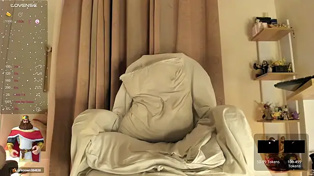 Snapshot of BarbieVenus chatting on 2, 2, 2025 BarbieVenus online show from 2, 2, 2025