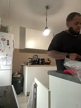 JhonnaFrrr online show from 18, 12, 2024