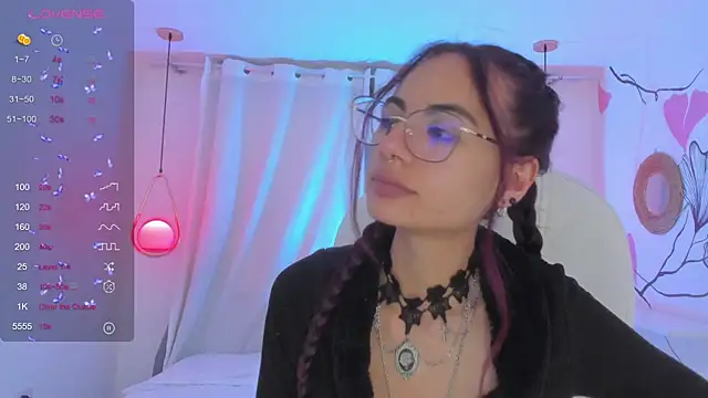 sophiecherry  online show from 23, 12, 2024