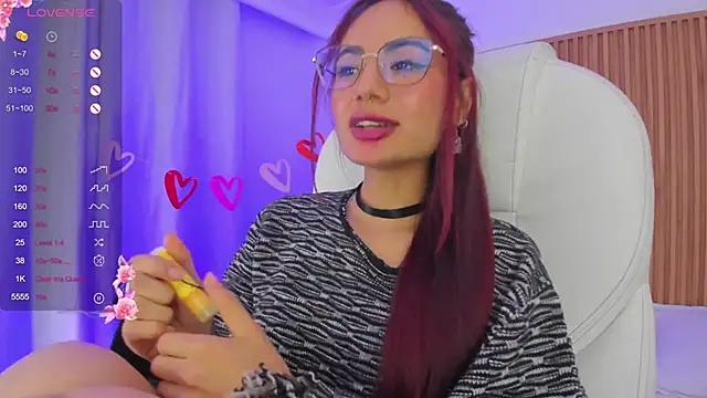 sophiecherry  online show from 17, 2, 2025