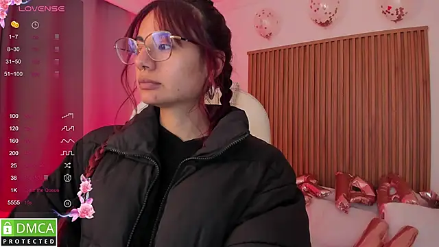 sophiecherry  online show from 8, 10, 2025