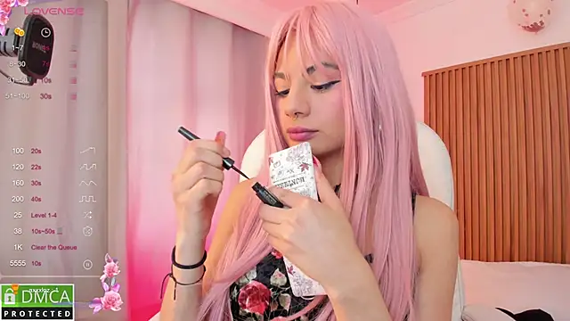 sophiecherry  online show from 16, 10, 2025