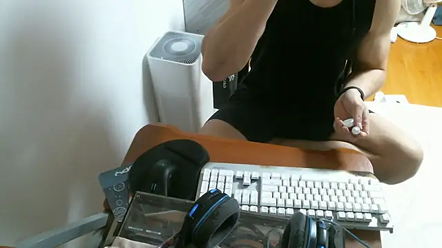 Snapshot of Stellan_0412 chatting on 15, 2, 2026 Stellan 0412 online show from 15, 2, 2026