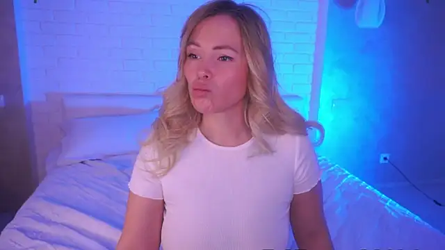 Snapshot of Charming_Daphny chatting on 1, 3, 2025 Charming Daphny online show from 1, 3, 2025