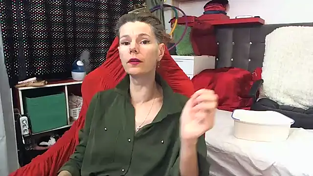 Snapshot of kellyterapy chatting on 10, 2, 2025 kellyterapy online show from 10, 2, 2025