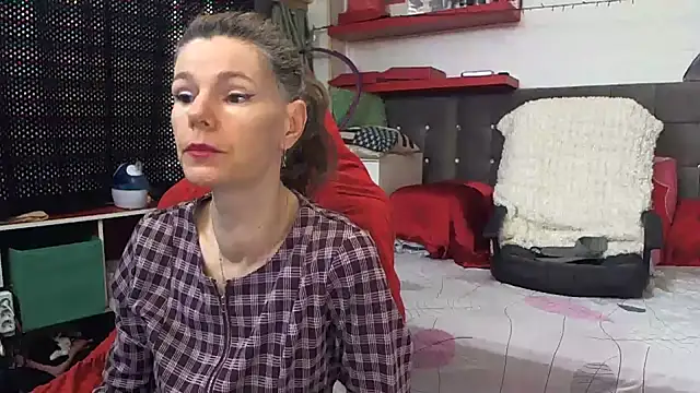 Snapshot of kellyterapy chatting on 15, 2, 2025 kellyterapy online show from 15, 2, 2025