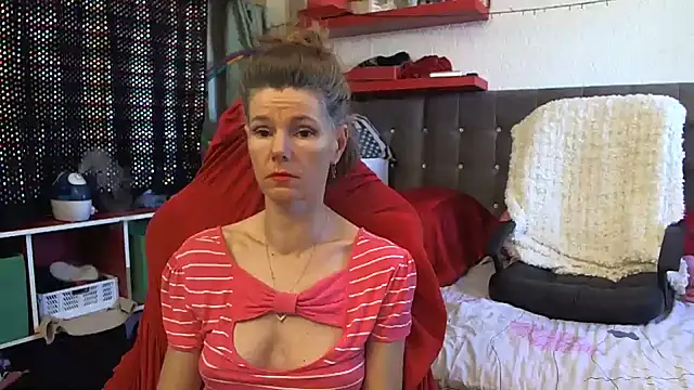 Snapshot of kellyterapy chatting on 23, 2, 2025 kellyterapy online show from 23, 2, 2025