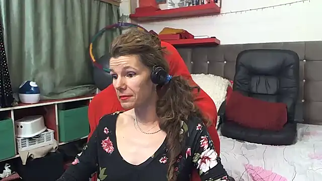 Snapshot of kellyterapy chatting on 19, 3, 2025 kellyterapy online show from 19, 3, 2025