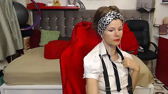 Snapshot of kellyterapy chatting on 13, 10, 2025 kellyterapy online show from 13, 10, 2025