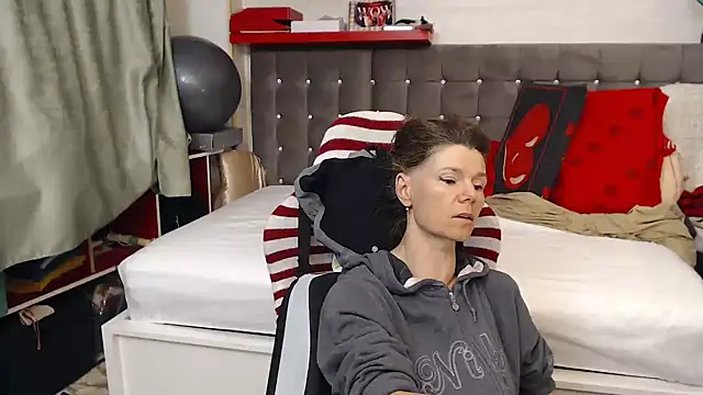 Snapshot of kellyterapy chatting on 15, 5, 2026 kellyterapy online show from 15, 5, 2026