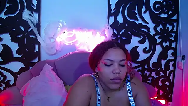 sexy horny brunette online show from 29, 10, 2025