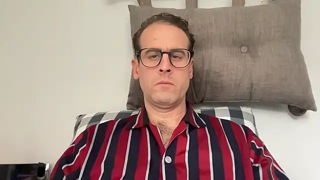 Snapshot of StarrMan99 chatting on 24, 12, 2024 StarrMan99 online show from 24, 12, 2024