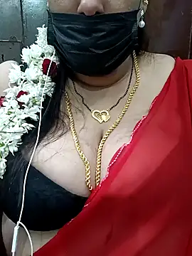 Snapshot of ashikaa_r chatting on 29, 12, 2024 ashikaa r online show from 29, 12, 2024