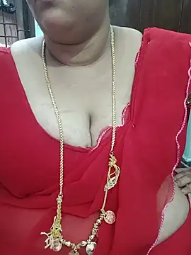 Snapshot of ashikaa_r chatting on 23, 5, 2026 ashikaa r online show from 23, 5, 2026