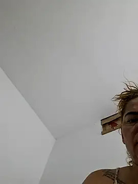 mirand zackyx online show from 14, 9, 2025