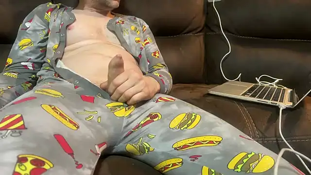 Snapshot of taboocanuck chatting on 13, 1, 2025 taboocanuck online show from 13, 1, 2025