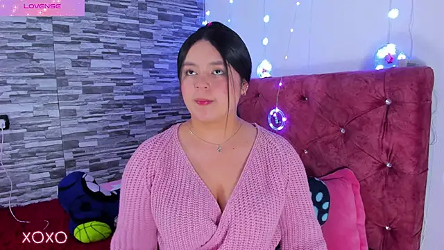 Snapshot of skyhotgirll chatting on 27, 12, 2024 skyhotgirll online show from 27, 12, 2024