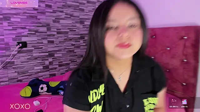 Snapshot of skyhotgirll chatting on 18, 1, 2025 skyhotgirll online show from 18, 1, 2025