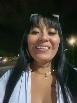 Snapshot of luisa16xxx chatting on 12, 12, 2024 luisa16xxx online show from 12, 12, 2024