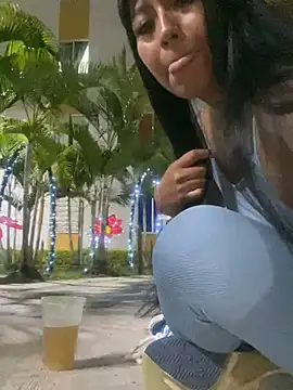 Snapshot of luisa16xxx chatting on 13, 12, 2024 luisa16xxx online show from 13, 12, 2024