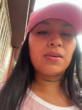 Snapshot of luisa16xxx chatting on 1, 1, 2025 luisa16xxx online show from 1, 1, 2025