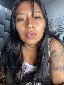 Snapshot of luisa16xxx chatting on 13, 3, 2025 luisa16xxx online show from 13, 3, 2025