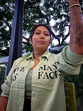 Snapshot of luisa16xxx chatting on 18, 9, 2025 luisa16xxx online show from 18, 9, 2025