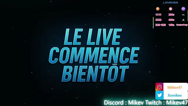 Snapshot of Mikev chatting on 4, 12, 2025 Mikev online show from 4, 12, 2025