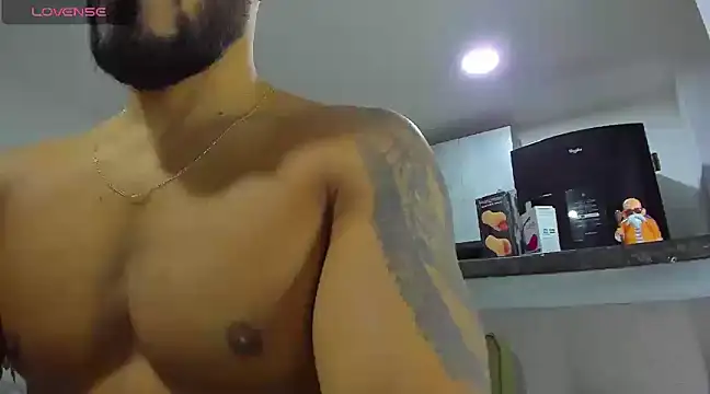 Snapshot of Alexander_Martines chatting on 14, 2, 2025 Alexander Martines online show from 14, 2, 2025