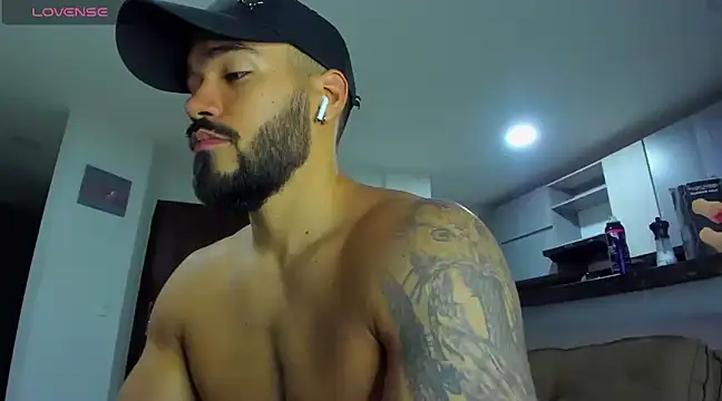 Snapshot of Alexander_Martines chatting on 17, 2, 2025 Alexander Martines online show from 17, 2, 2025